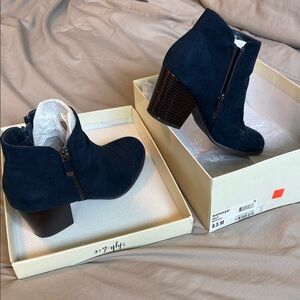 Women's Ankle Booties - Navy Suede